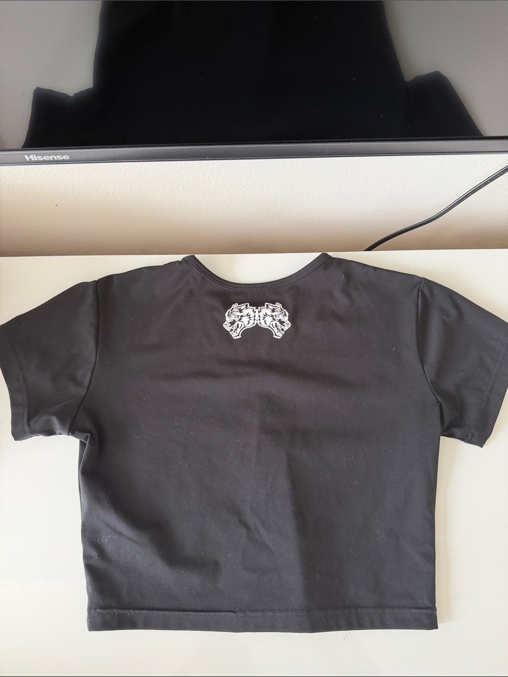 🐺🖤Wolves Black Cropped Tee🖤🐺 - Picture 2 of 2